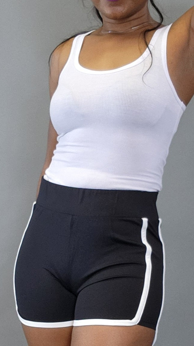 The Tourist Shorts-Black - Oh, It's Me! Boutique